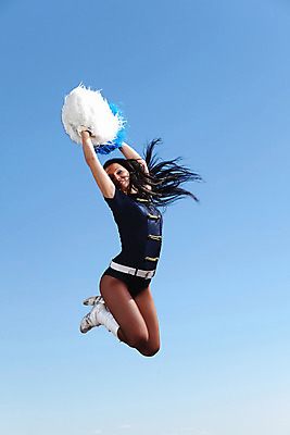 포토 JPG 해외이미지 1 여자 스포츠 포즈 이동 모션 건강 힙합 한명 사람 야외 공중 10대 세로 달리기 운동 유행 점프 스트레칭 공연 연주자 댄서 춤 우아함 시원함 유연 비보이 치어리더 체조 에어로빅 곡예사 단아함 스타일 해외202004 관능적 해외포토 직업 음악 컨셉 청소년 문화예술 이벤트 음악가 파일형식