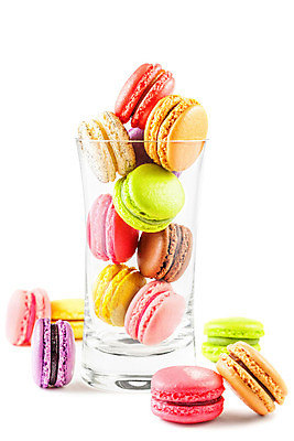 포토 JPG 해외이미지 디저트 사람없음 컬러풀 쌓기 과자 여러개 빵집 달콤 흰배경 마카롱 맛있는 해외202004 해외포토 음식 컬러 다수 백그라운드 모션 상점 흰색 맛 파일형식