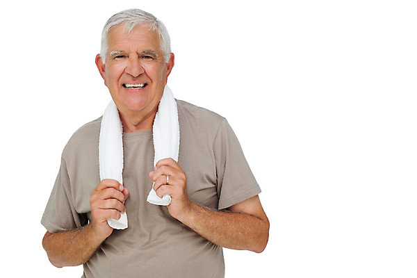 포토 JPG 해외이미지 백인 라이프스타일 응시 노년 남자 행복 티셔츠 건강 한명 서기 성인 수건 운동 60대 연습 흰배경 바디케어 해외202004 해외포토 서양인 1 시선 감정 백그라운드 셔츠 모션 사람 생활 위생용품 흰색 파일형식