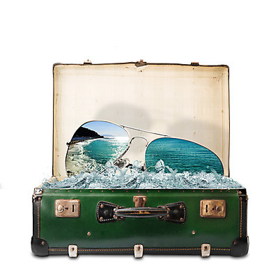 포토 JPG 해외이미지 여행 컨셉 가방 휴가 사람없음 여름 선글라스 여행가방 수확 골동품 짐 오픈 클래식 떨어짐 은퇴 오브젝트 흰배경 복고 고립 옛날 중고 해외202004 해외포토 잡화 계절 안경 백그라운드 농업 흰색 파일형식