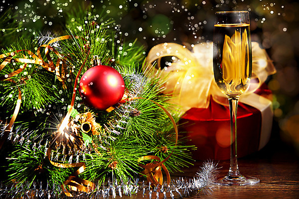 포토 JPG 해외이미지 디자인 배너 별 백그라운드 크리스마스 겨울 일러스트 공 유리 추상 휴가 새로움 새해 사람없음 장식 초록색 파란색 빛 반사 추위 덮개 축하 인사 소나무 신용카드 눈송이 황금 우아함 연도 보케 전나무 블러 카피스페이스 해외202004 해외포토 자연요소 나무 계절 기념일 컬러 컨셉 무늬 재질 눈_날씨 금융 공백 뚜껑 예절 파일형식