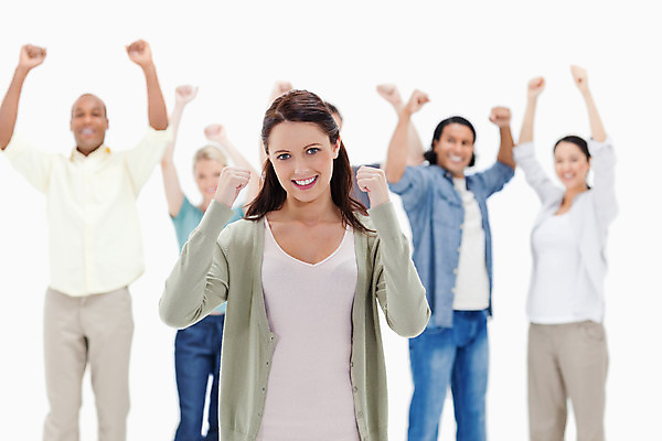 포토 JPG 해외이미지 백인 손 옷 행복 백그라운드 응원 성공 들기 사람 여러명 20대 성인 30대 친구 컬러풀 검은색 주먹 우정 흰색 청바지 흥분 팔 승자 해외202004 해외포토 서양인 감정 컬러 다수 컨셉 바지 관계 모션 청년 신체부위 장년 파일형식