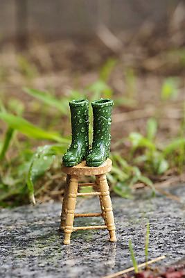 포토 JPG 주간 장화 풍경 근접촬영 사람없음 야외 아웃포커스 여름 맑음 여름풍경 미니어처 비 빗방울 힐링 장마 국내포토 자연요소 계절 뷰포인트 신발 날씨 촬영기법 모형 비_날씨 파일형식 여름_계절