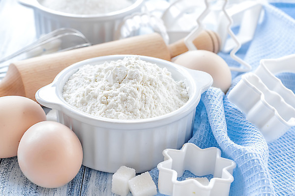 포토 JPG 해외이미지 음식 백그라운드 재료 탁자 요리 사람없음 목재 쌓기 주방 계란 흰색 기구 사발 가루 준비 유기농 날것 반죽 밀가루 밀가루반죽 커터 호밀 통밀 해외202004 해외포토 나무 웰빙 컬러 가구 모션 곡류 알 사기그릇 밀 파일형식