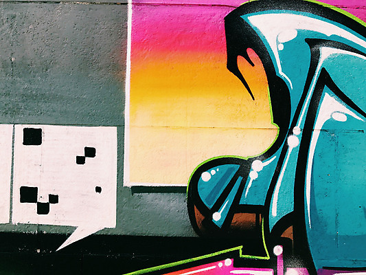 포토 JPG 해외이미지 디자인 문화 벽 백그라운드 컨셉 패턴 일러스트 텍스트 부분 벽지 추상 거리 잉크 미술 경사 사람없음 그래픽 컬러풀 노란색 유행 꼬리표 보라색 페인트 도시 거친 캔 그래피티 시원함 편지 심볼 질감 복고 네온 펑키 분무기 80대 그런지 스타일 해외202004 해외포토 노년 컬러 무늬 문화예술 라벨 낙서 그림 파일형식