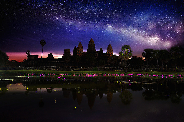 포토 JPG 해외이미지 외관 종교 호수 얼굴 여행 불교 건축양식 태국 하늘 연꽃 사람없음 건물 반사 성당 교회 탑 바위 무덤 사찰 재산 야간 땅 캄보디아 메콩강 미얀마 옛날 파멸 힌두교 해외202004 해외포토 자연요소 건축물 건축 꽃 아시아 컨셉 종교건축 신체부위 금융 돌_바위 파일형식 소멸