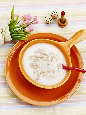 포토 JPG 그릇 접시 꽃 한식 음식 한국 실내 사람없음 하이앵글 숟가락 다기 주사위 죽 참치죽 국내포토 식물 식기 아시아 뷰포인트 수저 내부 다도 파일형식