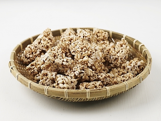 포토 JPG 스튜디오촬영 명절 한식 디저트 실내 누끼 사람없음 전통음식 한과 추석음식 명절음식 강정 쌀강정 전통다과 국내포토 전통 기념일 음식 내부 과자 다과 파일형식