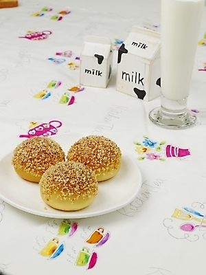 포토 JPG 그릇 접시 음식 빵 디저트 잔 실내 사람없음 장식 우유 잼 제빵 토스트 국내포토 식기 유제품 내부 제과제빵 소스_음식 파일형식