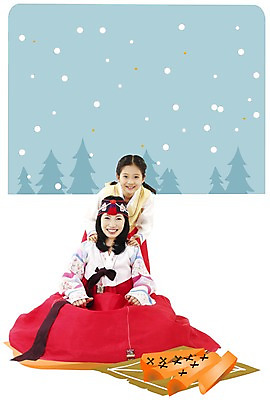 PSD 편집이미지 여자 명절 남자 겨울 새해 미소 웃음 사람 앉기 야외 두명 설날 눈 윷놀이 한복 디지털합성 합성 이미지편집 자연요소 한국전통 전통 계절 기념일 모션 날씨 표정 전통놀이 전통의상 파일형식