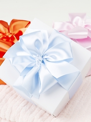 포토 JPG 스튜디오촬영 기념일 리본 포장 실내 선물 이벤트 근접촬영 사람없음 선물상자 오브젝트 국내포토 뷰포인트 내부 상자 파일형식