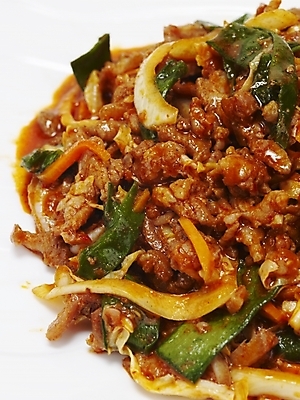 포토 JPG 스튜디오촬영 한식 음식 한국 요리 근접촬영 사람없음 안주 볶음 야식 오돌뼈 국내포토 아시아 뷰포인트 뼈 실내 파일형식