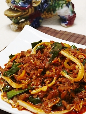 포토 JPG 스튜디오촬영 그릇 접시 한식 음식 한국 요리 사람없음 안주 볶음 야식 오돌뼈 국내포토 식기 아시아 뼈 실내 파일형식