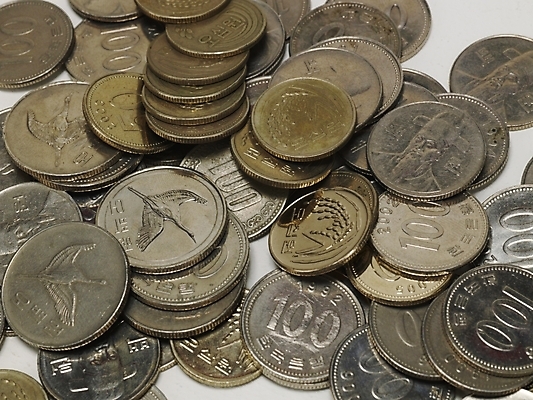 포토 JPG 스튜디오촬영 돈 실내 근접촬영 사람없음 금융 경제 동전 백원 오백원 오브젝트 국내포토 뷰포인트 내부 재산 파일형식