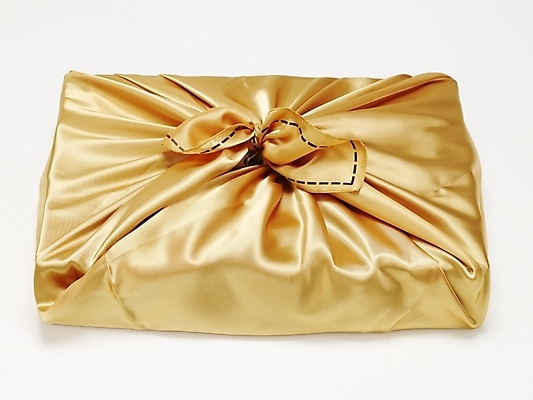 포토 JPG 스튜디오촬영 명절 포장 실내 선물 사람없음 보자기 오브젝트 매듭 국내포토 전통 기념일 내부 파일형식 천_직물