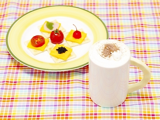 포토 커피 음료 음식 방울토마토 디저트 잔 컵 크래커 생크림 카푸치노 국내포토 식기 토마토 쿠키 크림 파일형식