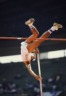 포토 JPG 남자 스포츠 올림픽 하계올림픽 운동선수 한명 사람 경기 20대 성인 야외 운동 육상스포츠 하계스포츠 높이뛰기 장대높이뛰기 남자만 남자한명만 성인남자만 청년만 청년남자만 청년남자한명만 성인한명만 성인남자한명만 성인만 국내포토 1 건강 청년 파일형식