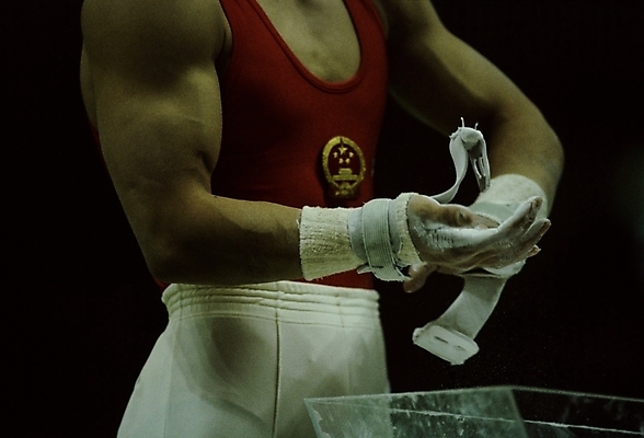 포토 JPG 남자 스포츠 올림픽 운동선수 한명 사람 20대 성인 운동 붕대 체조 기계체조 남자만 남자한명만 성인남자만 청년만 청년남자만 청년남자한명만 성인한명만 성인남자한명만 성인만 국내포토 1 건강 청년 파일형식