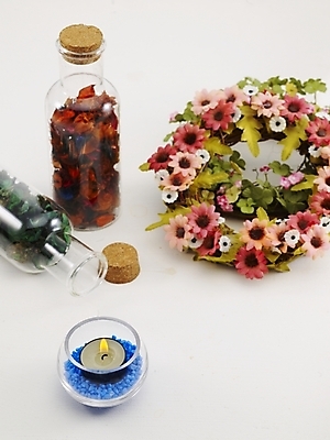 포토 JPG 웰빙 꽃 꽃무늬 초 촛불 유리병 사람없음 인테리어 오브젝트 드라이플라워 국내포토 식물 디자인 무늬 병_용기 파일형식