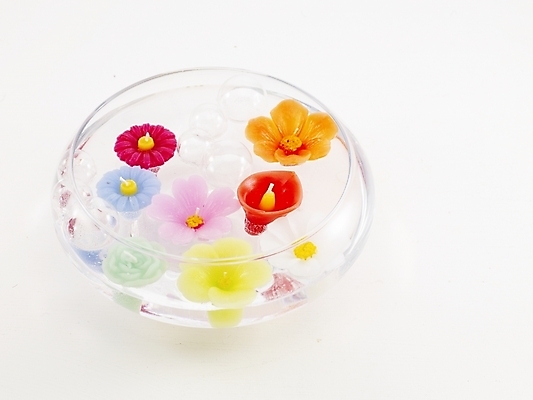 포토 JPG 웰빙 꽃무늬 초 촛불 유리병 누끼 사람없음 인테리어 오브젝트 국내포토 디자인 꽃 무늬 병_용기 파일형식