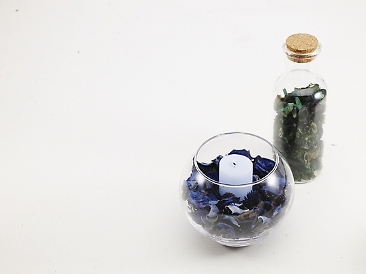 포토 JPG 웰빙 꽃 초 촛불 유리병 누끼 사람없음 인테리어 오브젝트 국내포토 식물 디자인 병_용기 파일형식