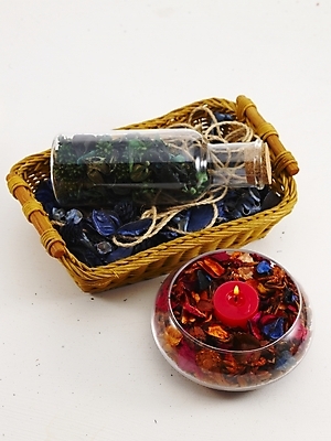 포토 JPG 웰빙 꽃 초 촛불 유리병 사람없음 인테리어 바구니 오브젝트 국내포토 식물 디자인 병_용기 파일형식