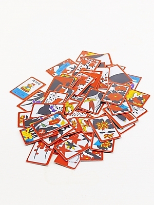 포토 JPG 한국문화 생활용품 누끼 사람없음 놀이용품 화투 화투놀이 화투패 국내포토 동양문화 한국 게임 오브젝트 파일형식