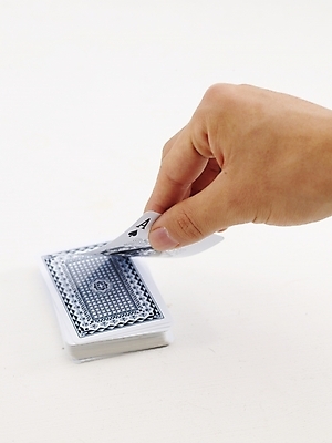 포토 JPG 손 생활용품 신체부위 놀이용품 게임 트럼프 손모양 포커 국내포토 모양 놀이 사람 오브젝트 파일형식 손_신체부위