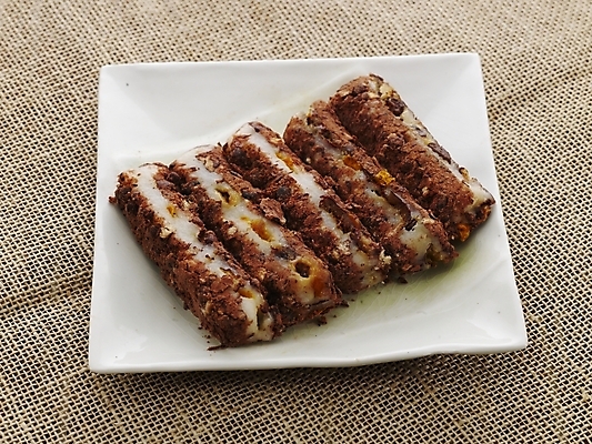 포토 JPG 명절 한식 음식 디저트 떡 실내 누끼 사람없음 하이앵글 전통음식 시루떡 국내포토 전통 기념일 뷰포인트 내부 파일형식