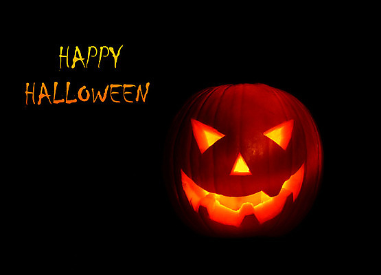 포토 JPG 해외이미지 전통 계절 음식 백그라운드 채소 촛불 호박 미소 사람없음 장식 빨간색 빛 노란색 파티 검은색 어둠 할로윈 가을 등불 축하 표현 유령 야간 무서움 10월 잭오랜턴 호러 오싹 해외202004 해외포토 자연요소 감정 컬러 컨셉 초 조명 표정 이벤트 날짜 공포 파일형식