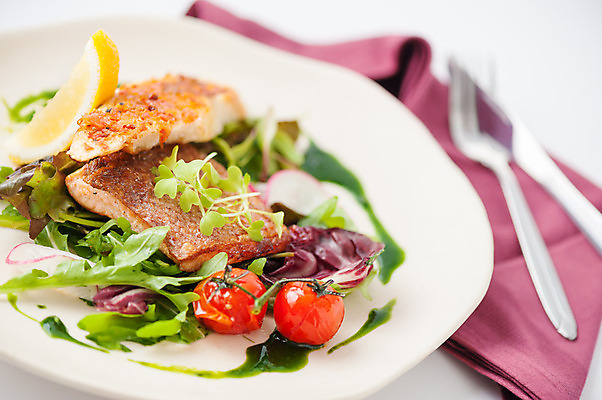 포토 JPG 해외이미지 전통 유럽 음식 백그라운드 채소 재료 어류 스테이크 요리 사람없음 주방 식당 식사 저녁식사 샐러드 고급 맛 그릴 지중해 먹기 토스트 연어 레시피 점심식사 핸드메이드 맛있는 해외202004 해외포토 나라 빵 바다 컨셉 모션 주방용품 서양음식 상점 수중동물 파일형식