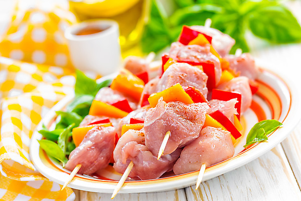 포토 JPG 해외이미지 접시 음식 채소 탁자 파프리카 육류 돼지고기 요리 사람없음 목재 빨간색 노란색 식당 식사 저녁식사 소고기 흰색 시골 막대기 꼬치 그릴 바비큐 굽기 메뉴 준비 날것 후추 바질 양고기 스쿼시 칠면조 점심식사 강렬 케밥 생식 절임 핸드메이드 맛있는 해외202004 해외포토 나무 식기 스포츠 컬러 가구 식재료 재료 조류 주방용품 구기 상점 구이 향신료 파일형식