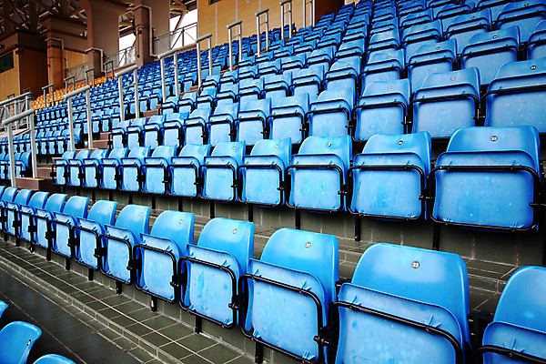 포토 JPG 해외이미지 스포츠 밭 의자 앉기 이벤트 경기 사람없음 파란색 태양 노란색 축구 경기장 콘서트 야구 덮개 게임 팬 플라스틱 흔적 통로 쇼 일반 무료 시각장애인 줄서기 차양 해외202004 해외포토 자연요소 컬러 가구 농업 스포츠시설 모션 재질 놀이 구기 공연 뚜껑 장애인 파일형식