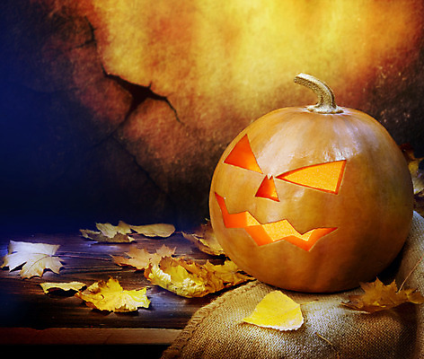 포토 JPG 해외이미지 디자인 행복 조각 백그라운드 잎 호박 불꽃 미소 웃음 사람없음 목재 빨간색 갈색 노란색 어둠 할로윈 안개 가을 등불 유령 야간 숲 무서움 삼베 잭 엘리먼트 호러 국경 해외202004 해외포토 자연요소 나무 식물 계절 감정 컬러 채소 재료 불 날씨 조명 표정 공포 파일형식 천_직물