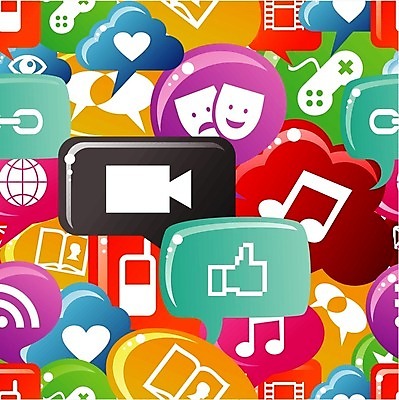 EPS 해외이미지 무료이미지 말풍선 음표 일러스트 사람없음 세트 카메라 하트 게임기 가득함 손모양 소셜네트워크 좋음 해외202004 해외일러스트 모양 기호 음악 컨셉 전자제품 파일형식 벡터 손_신체부위