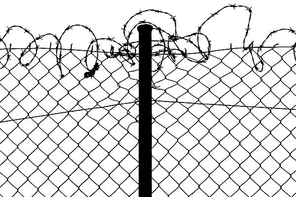 EPS 해외이미지 일러스트 프레임 경비 안전 여름 울타리 금속 자유 금지 경계선 방어 수비 범죄 가장자리 경찰 보호 위험 탈출 철 교도소 감옥 부식 잠금 보안 날카로움 철사 철조망 시스템 망사 흐림 유지 죄수 철강 국경 해외202004 해외일러스트 직업 계절 선 컨셉 모션 재질 날씨 어류 담장 직물 둘레 경계 파일형식 벡터