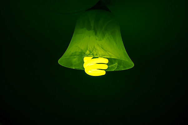 포토 JPG 해외이미지 디자인 전구 유리 조명 아이디어 안전 사람없음 빛 힘 장비 회색 에너지 흰색 램프 은색 오브젝트 에코 빛망울 반사경 고립 생태학 해외202004 해외포토 교육 컬러 컨셉 재질 환경 파일형식