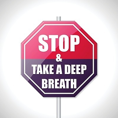 EPS 해외이미지 무료이미지 일러스트 경고 안전 사람없음 빨간색 보라색 표지판 호흡 방향 해외202004 해외일러스트 컬러 알림판 파일형식 벡터 무료콘텐츠