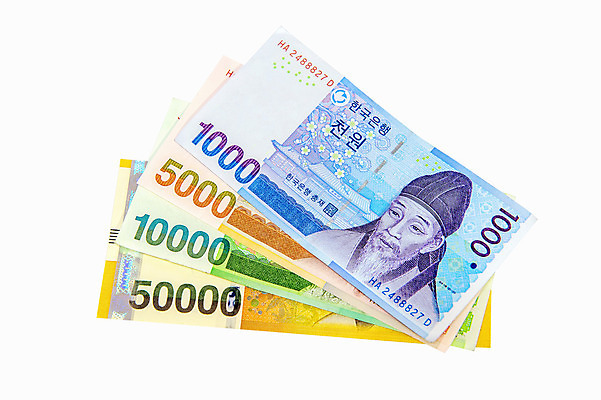 포토 JPG 해외이미지 아시아 백그라운드 지폐 돈 비즈니스 한국 동양인 사람없음 금융 경제 그룹 변화 시장 재산 만원 구매 심볼 오브젝트 무역 투자 상업 가치 오만원 천원 오천원 대출 자금 경제학 해외202004 해외포토 교육 나라 산업 컨셉 인종 쇼핑 파일형식