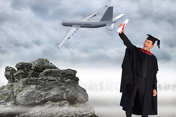 포토 JPG 해외이미지 백인 구름 모자 학생 교육 남자 행복 여행 졸업 청소년 자연 하늘 성공 비행기 한명 서기 미소 20대 건물 컴퓨터그래픽 도시풍경 환경 디지털 고층빌딩 바위 흰색 축하 잡기 도시 가운 졸업장 항공 흥분 대학교 대패 해외202004 해외포토 자연요소 서양인 1 건축물 잡화 옷 감정 컬러 컨셉 학교 항공교통 모션 대중교통 표정 사람 풍경 빌딩 청년 그래픽 돌_바위 생태계 파일형식