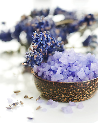 포토 JPG 해외이미지 꽃 바다 신체 자연 휴식 건강 사람없음 목재 치료 세로 파란색 약 상점 스파 목욕 화장품 흰색 나뭇가지 신선 사발 고급 닫기 상품 다발 소중 허브 제비꽃 순수 향기 아로마 소금 아로마테라피 라벤더 고립 돌봄 위생관리 국경 해외202004 해외포토 나무 식물 컬러 컨셉 재료 의학 모션 관리 뷰티 청결 사기그릇 생태계 냄새 테라피 파일형식