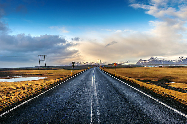 포토 JPG 해외이미지 나무 구름 도로 길 선 여행 밭 교통시설 자동차 자연 하늘 거리 풍경 사람없음 초록색 여름 파란색 태양 운전 사막 자유 시골 오픈 고속도로 아스팔트 땅 방향 속도 싱글 장면 직진 수평선 해외202004 해외포토 자연요소 식물 계절 육상교통 컬러 교통 컨셉 농업 모션 시설 생태계 파일형식