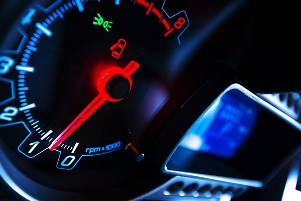 포토 JPG 해외이미지 교통시설 자동차 사람없음 가로 달리기 운동 힘 운전 액체 통제 측정 속도 회전 시스템 온도 엔진 계량기 혁명 계기판 자동 제어 힘찬 해외202004 해외포토 육상교통 교통 컨셉 모션 건강 시설 파일형식