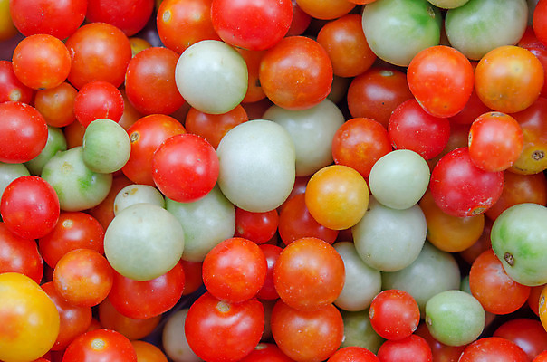 포토 JPG 해외이미지 음식 백그라운드 토마토 채소 재료 건강 사람없음 빨간색 초록색 컬러풀 노란색 활발 신선 유기농 채식주의자 해외202004 해외포토 웰빙 컬러 컨셉 채식 파일형식