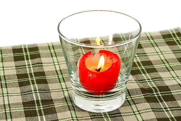 포토 JPG 해외이미지 종교 백그라운드 크리스마스 촛불 불 휴가 불꽃 실내 3 사랑 사람없음 장식 빨간색 빛 평화 우주 보라색 검은색 어둠 침묵 축하 뜨거움 그룹 차 야간 작음 신비 오브젝트 장면 부드러움 빛망울 연소 광 왁스 전경 해외202004 해외포토 자연요소 기념일 감정 음료 컬러 컨셉 초 풍경 내부 소리 감각 크기 파일형식 탑뷰