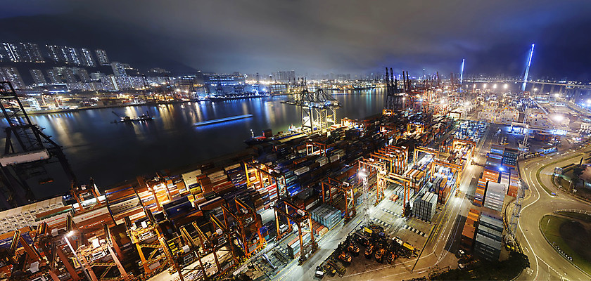 포토 JPG 해외이미지 산업 바다 비즈니스 교통시설 바닥 사람없음 목재 물 경제 파란색 강 항구 황혼 새벽 화물 배달원 상품 야간 컨테이너 화물선 조선소 기중기 무역 함선 상업 해안도시 인도네시아 포트 말레이시아 싱가폴 수입 터미널 해외202004 해외포토 자연요소 나무 직업 아시아 컬러 교통 배_교통 재료 일몰 운송업 도시 중장비 시설 파일형식