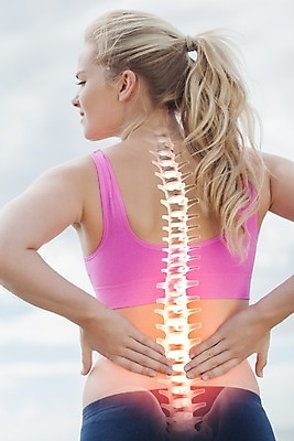 포토 JPG 해외이미지 백인 라이프스타일 여자 분홍색 신체 휴식 뼈 골격 건강 한명 서기 빨간색 운동복 금발 고통 터치 질병 날씬함 척추 포니테일 바디케어 요통 의료성형뷰티 해외202004 해외포토 서양인 1 헤어스타일 옷 감정 컬러 컨셉 의학 모션 사람 생활 몸매 허리통증 파일형식