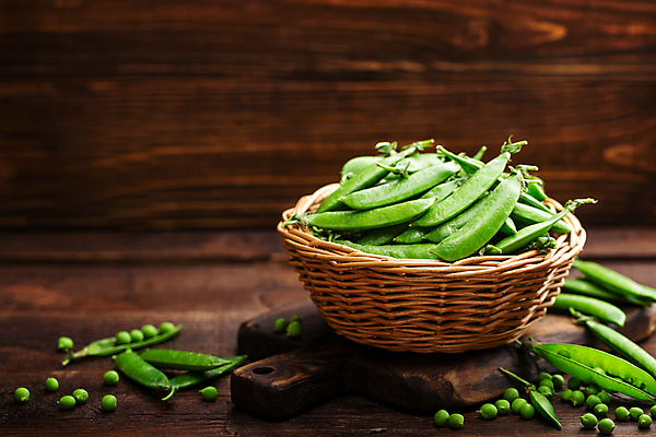 포토 JPG 해외이미지 실내 사람없음 바구니 담기 완두콩 해외202004 해외포토 모션 콩 내부 파일형식