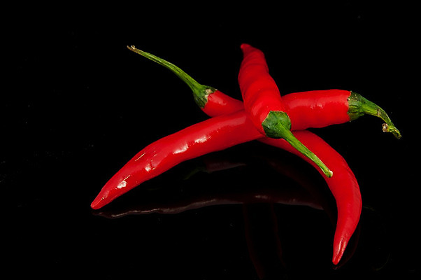 포토 JPG 해외이미지 식물 음식 백그라운드 채소 재료 자연 고추 파프리카 건강 요리 사람없음 빨간색 초록색 우주 주방 활발 종 흰색 신선 뜨거움 양념 조미료 그룹 맛 먹기 향신료 오브젝트 유기농 매움 날카로움 향료 후추 칠레 연소 고립 살사댄스 숙성 채식주의자 페퍼로니 해외202004 해외포토 웰빙 컬러 컨셉 모션 춤 남아메리카 소시지 생태계 채식 향기 냄새 향미료 파일형식