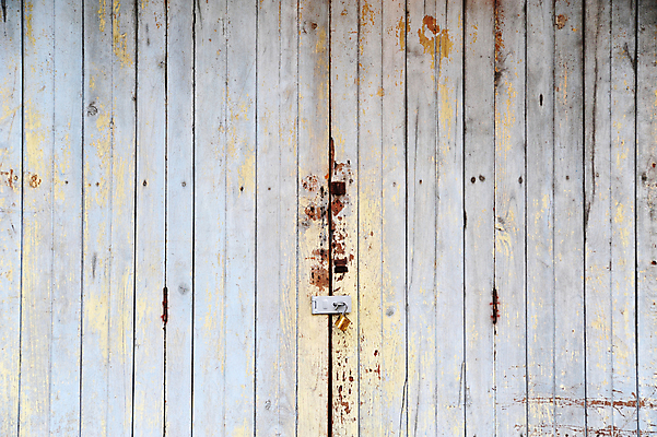 포토 JPG 해외이미지 백그라운드 패턴 건축양식 날씨 추상 자물쇠 사람없음 목재 문 페인트 흰색 시골 판넬 거친 창고 부식 질감 잠금 결 그런지 수목 옛날 차고 해외202004 해외포토 나무 건축 컬러 무늬 재료 보안 파일형식